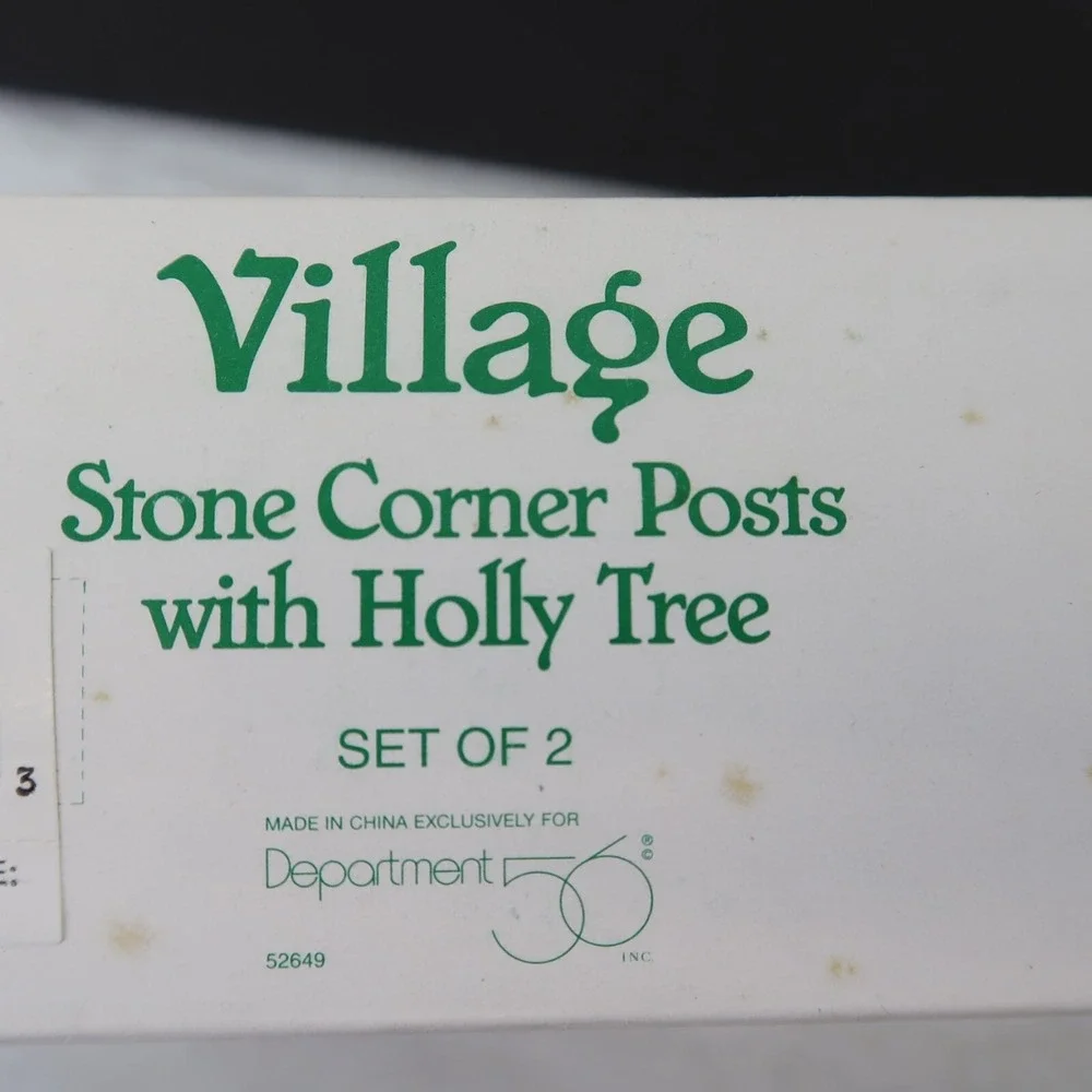 Department 56 Village Stone Corner Posts with Holly Trees‎ Retired